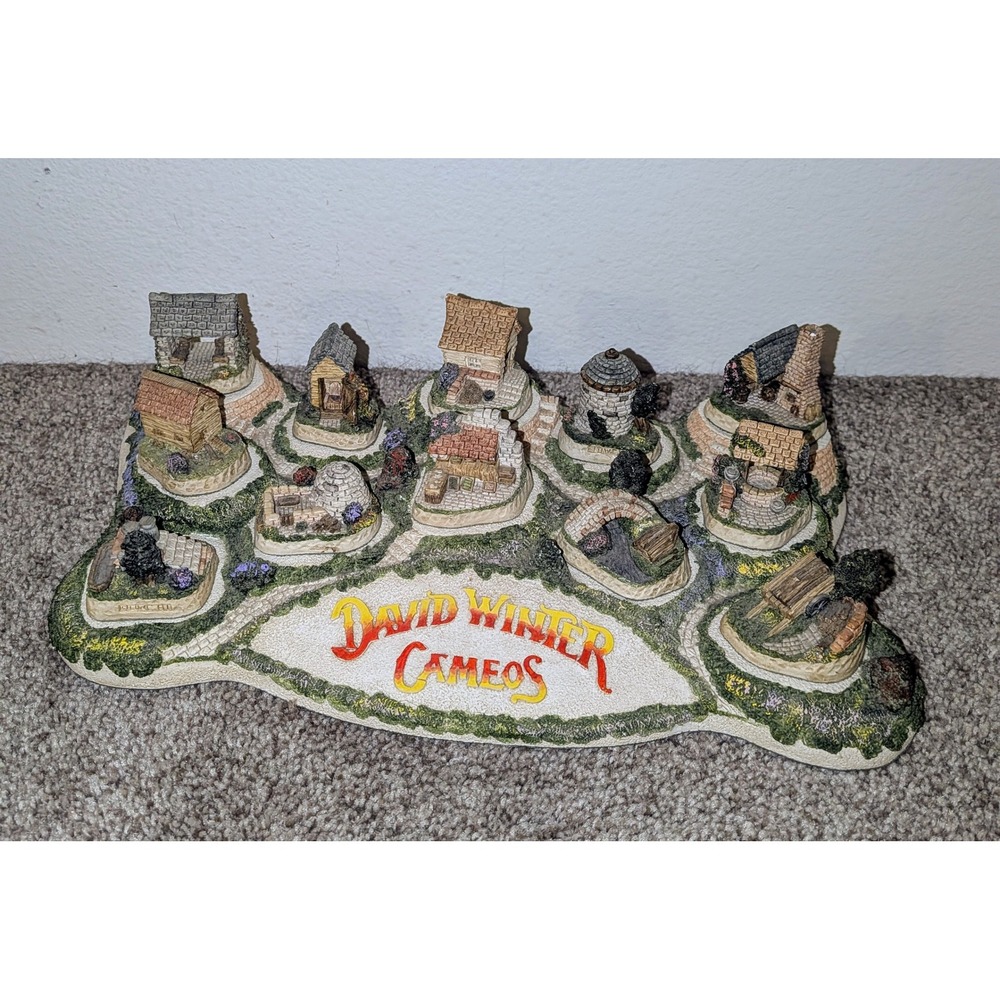 David Winter Cameos Diorama Collections Village House Display Great Britain 1991